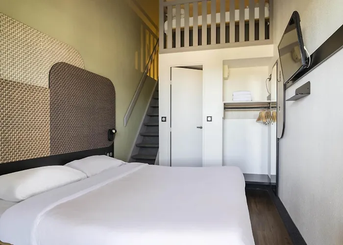 B&B Hotel Avignon 1