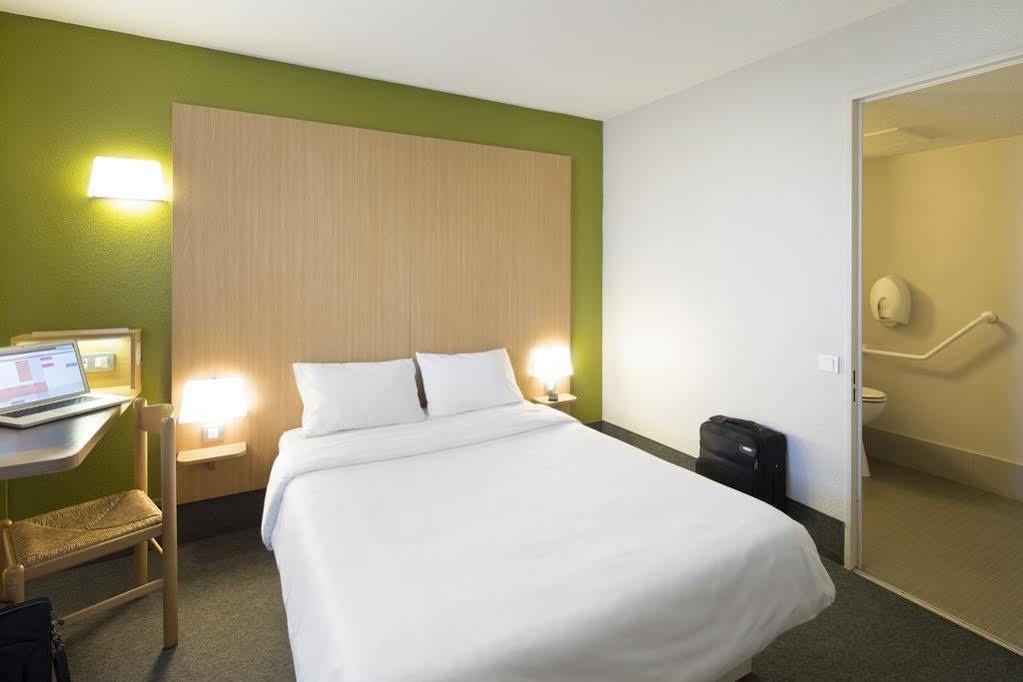 Hotel B&B Hotel Avignon 1 2*