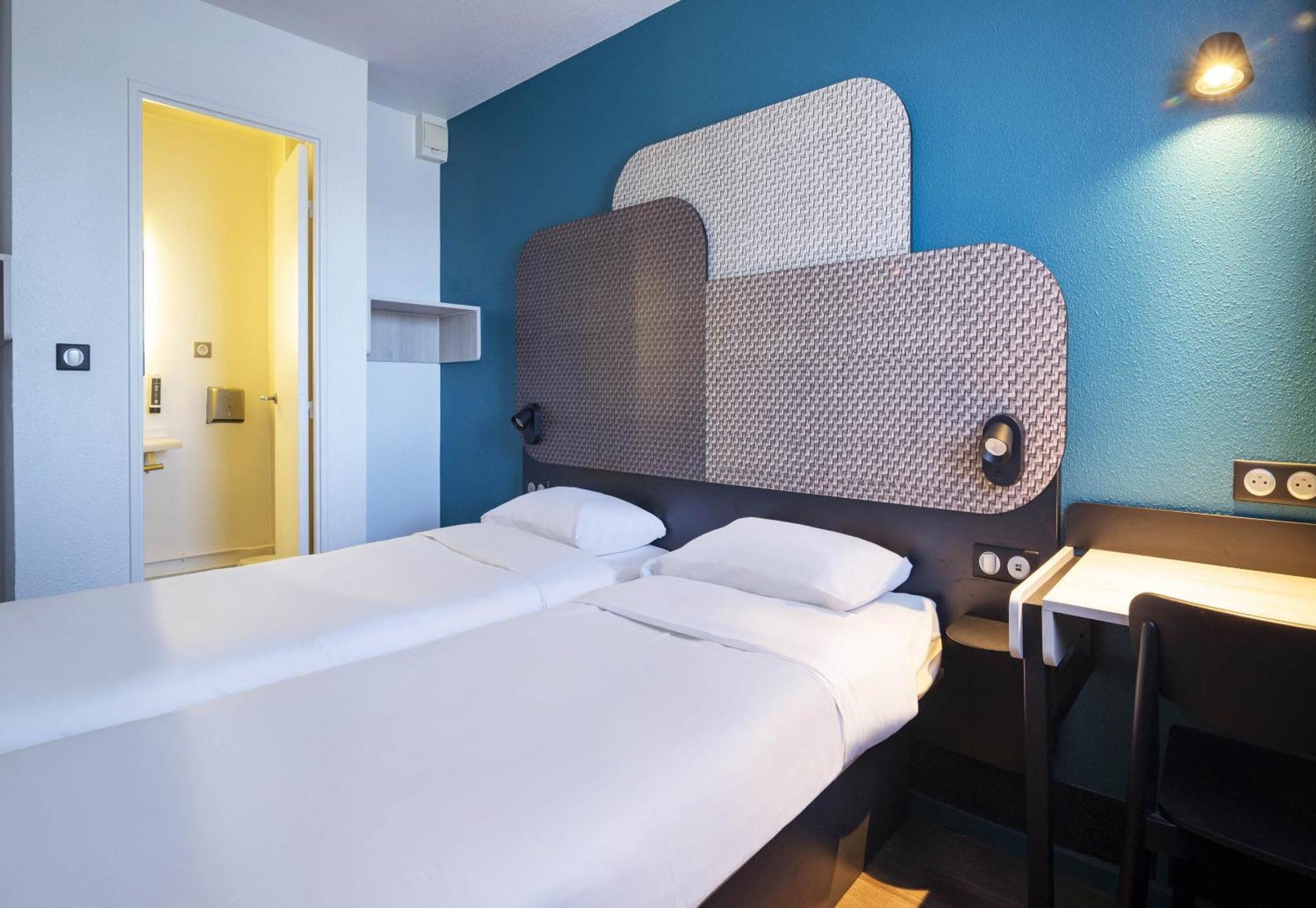 B&B Hotel Avignon 1 2*