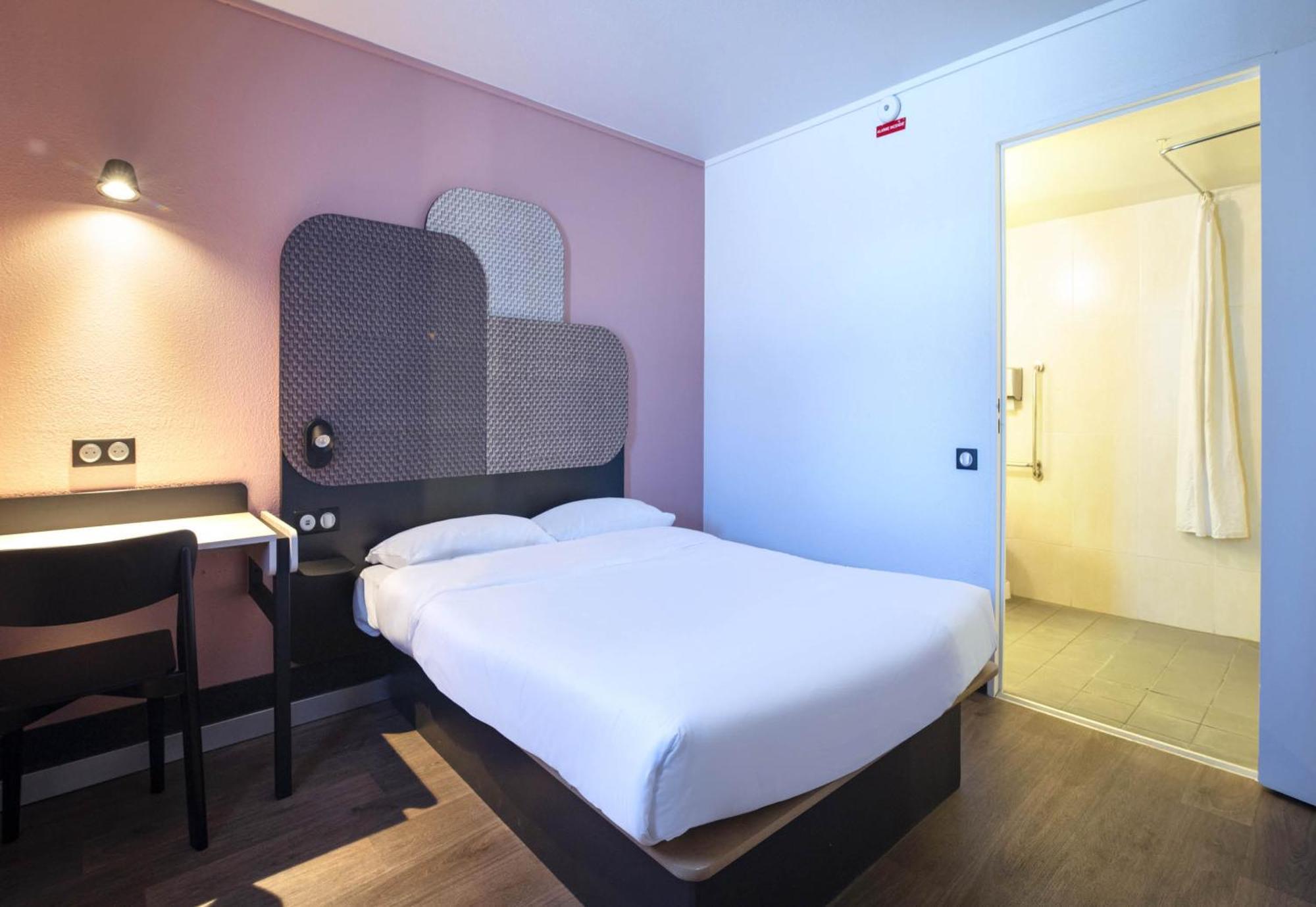 Hotel B&B Hotel Avignon 1 2*